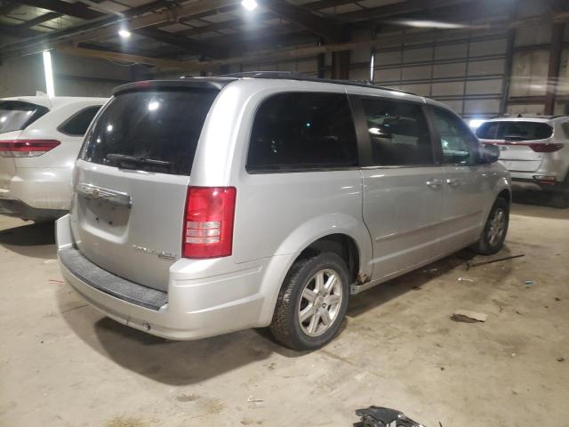 Photo 3 from auction – 2010 CHRYSLER TOWN & COU with VIN 2A4RR8DX6AR398612