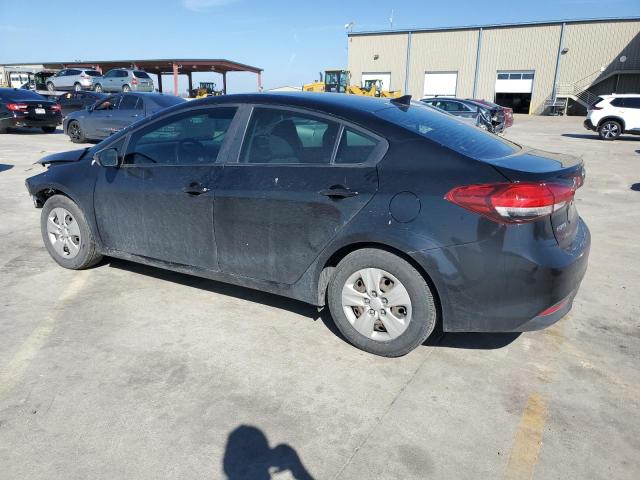 Photo 2 from auction – 2017 KIA FORTE LX with VIN 3KPFK4A72HE116228