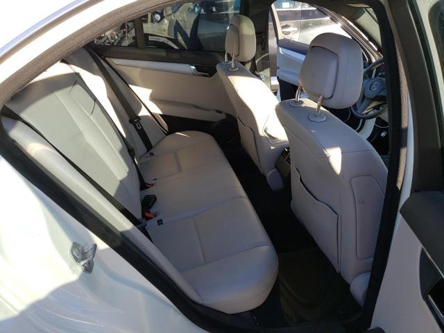 Photo 10 from auction – 2011 MERCEDES-BENZ C 300 with VIN WDDGF5EB1BF632760