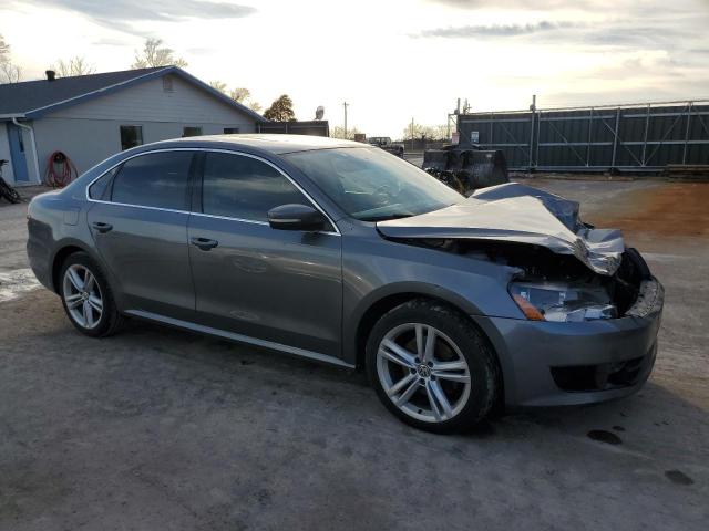 Photo 4 from auction – 2014 VOLKSWAGEN PASSAT SE with VIN 1VWBN7A34EC085052