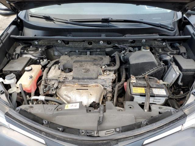 Photo 11 from auction – 2017 TOYOTA RAV4 XLE with VIN JTMRFREV1HJ169769