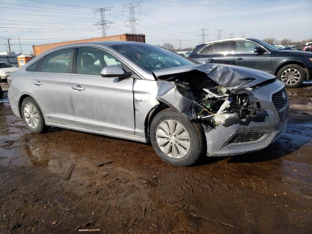 Photo 4 from auction – 2016 HYUNDAI SONATA HYB with VIN KMHE24L10GA014993