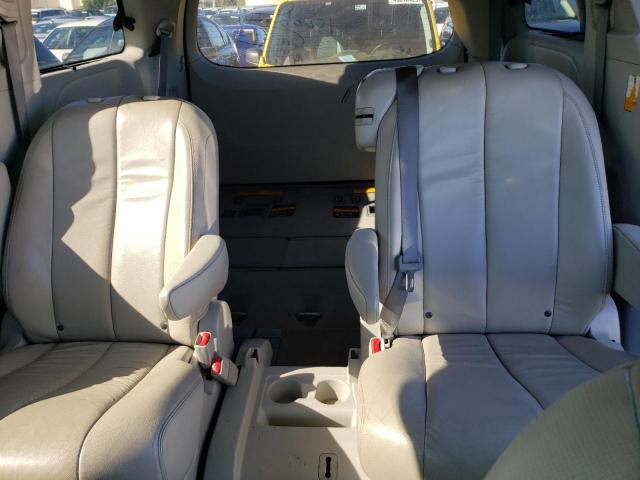 Photo 10 from auction – 2014 TOYOTA SIENNA XLE with VIN 5TDYK3DC7ES442832