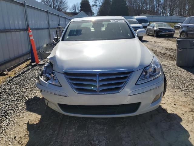 Photo 5 from auction – 2010 HYUNDAI GENESIS 4. with VIN KMHGC4DF6AU092829