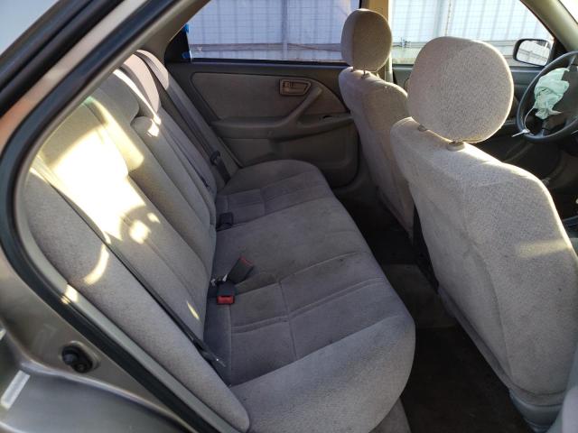 Photo 10 from auction – 2001 TOYOTA CAMRY CE with VIN 4T1BG22K11U079442