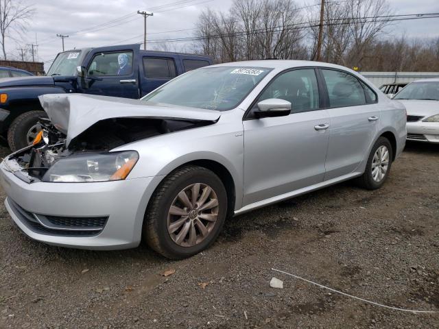 VOLKSWAGEN PASSAT S 2015 with VIN 1VWAT7A30FC003398 - Photo from auction