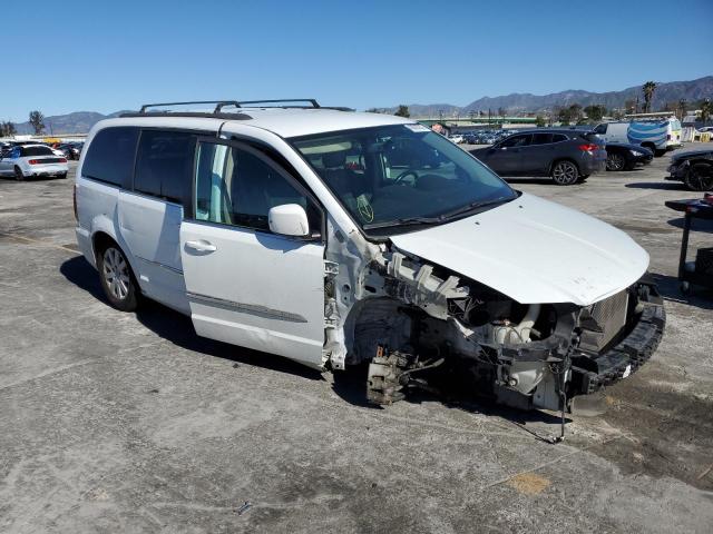 Photo 4 from auction – 2015 CHRYSLER TOWN & COU with VIN 2C4RC1BG8FR600858