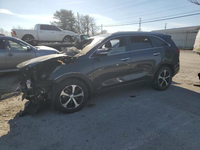 KIA SORENTO EX 2018 with VIN 5XYPHDA17JG377118 - Photo from auction
