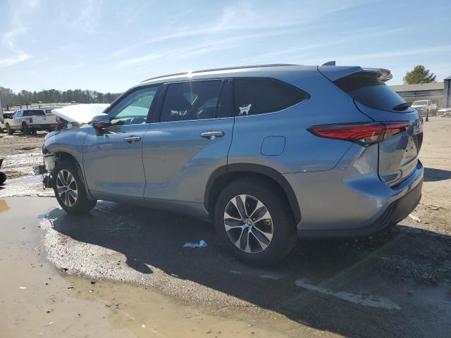 Photo 2 from auction – 2022 TOYOTA HIGHLANDER with VIN 5TDGZRAH4NS091565