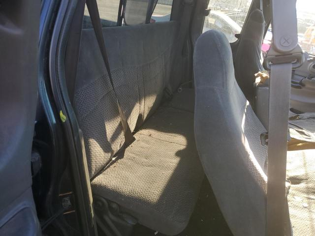 Photo 10 from auction – 2000 FORD F150 with VIN 1FTRX07L4YKA69163