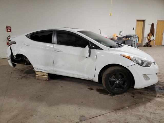 Photo 4 from auction – 2012 HYUNDAI ELANTRA GL with VIN 5NPDH4AE7CH109039