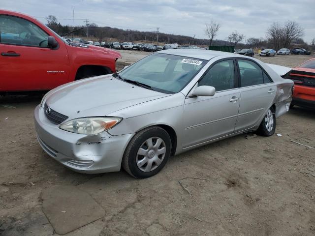 TOYOTA CAMRY LE 2004 with VIN 4T1BE32K34U805978 - Photo from auction