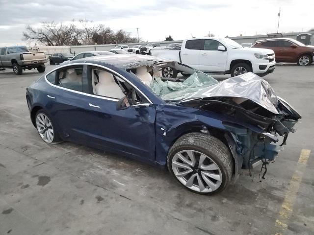 Photo 4 from auction – 2018 TESLA MODEL 3 with VIN 5YJ3E1EB3JF147852
