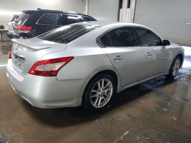 Photo 3 from auction – 2010 NISSAN MAXIMA S with VIN 1N4AA5AP9AC800621