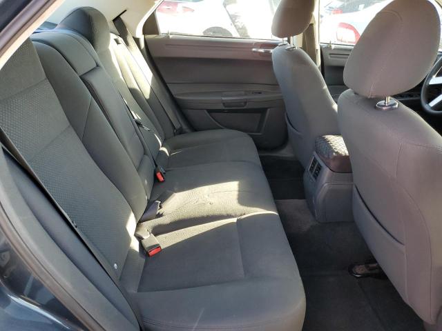 Photo 10 from auction – 2008 CHRYSLER 300 LX with VIN 2C3KA43R48H141799