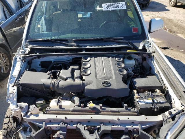 Photo 12 from auction – 2013 TOYOTA 4RUNNER SR with VIN JTEBU5JRXD5114647