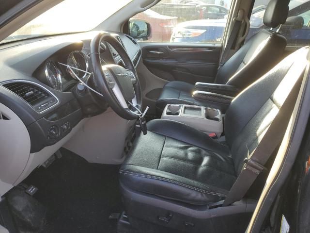Photo 7 from auction – 2015 CHRYSLER TOWN & COU with VIN 2C4RC1CG8FR547433