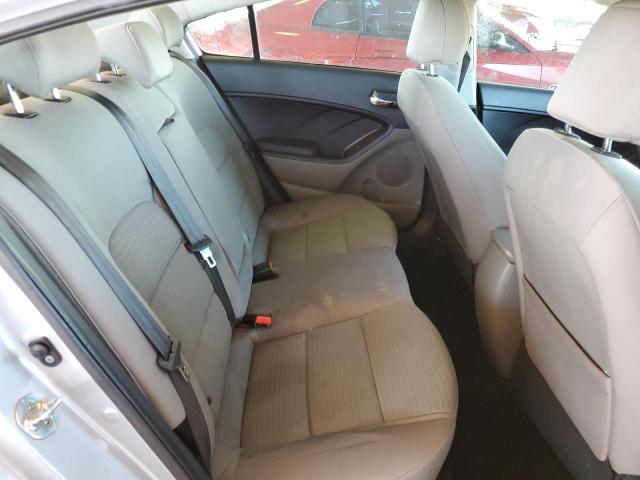 Photo 10 from auction – 2015 KIA FORTE with VIN KNAFX4A61F5328682