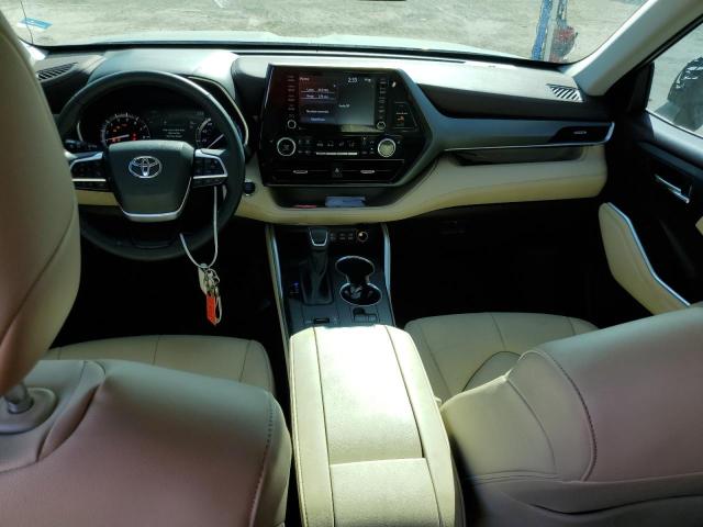 Photo 8 from auction – 2022 TOYOTA HIGHLANDER with VIN 5TDGZRAH8NS097675