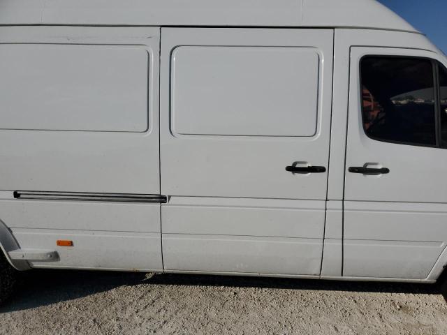 Photo 11 from auction – 2006 FREIGHTLINER SPRINTER 3 with VIN WDYPD544865915000