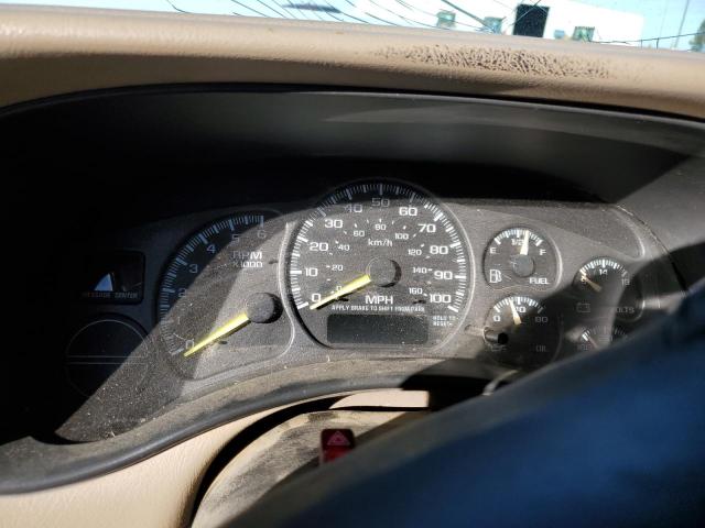 Photo 9 from auction – 2001 CHEVROLET SUBURBAN with VIN 3GNFK16T41G246758