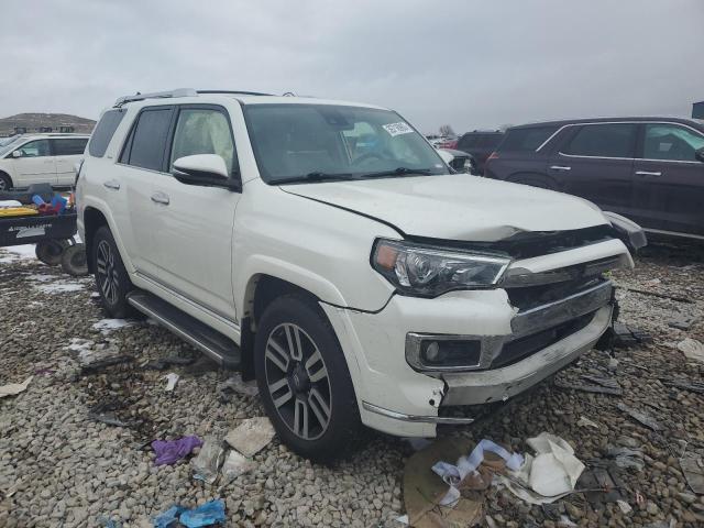 Photo 4 from auction – 2020 TOYOTA 4RUNNER SR with VIN JTEBU5JR5L5814249
