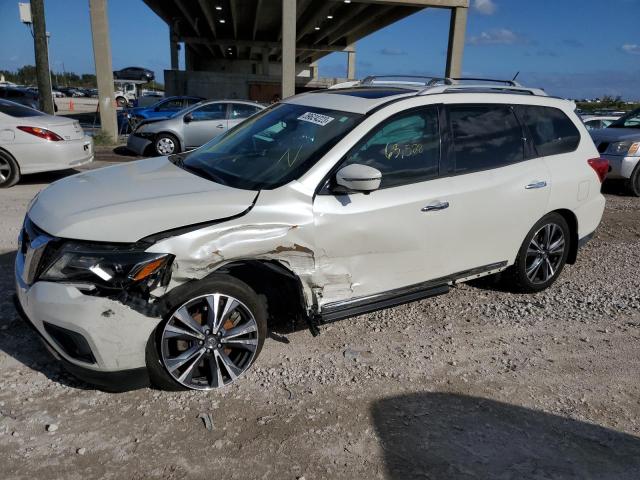 NISSAN PATHFINDER 2017 with VIN 5N1DR2MN1HC680165 - Photo from auction