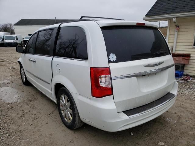 Photo 2 from auction – 2016 CHRYSLER TOWN & COU with VIN 2C4RC1BG6GR121131