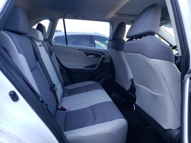 Photo 11 from auction – 2019 TOYOTA RAV4 XLE with VIN JTMW1RFV6KD504935