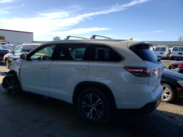 Photo 2 from auction – 2016 TOYOTA HIGHLANDER with VIN 5TDJKRFH1GS331645