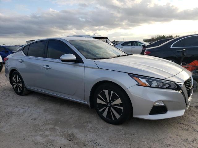 Photo 4 from auction – 2022 NISSAN ALTIMA SV with VIN 1N4BL4DVXNN346070