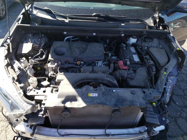 Photo 11 from auction – 2020 TOYOTA RAV4 XLE with VIN 2T3P1RFVXLC116178
