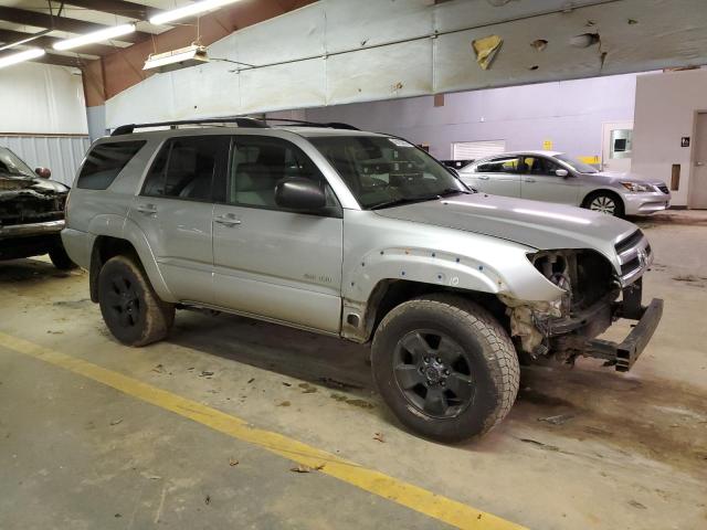 Photo 4 from auction – 2005 TOYOTA 4RUNNER SR with VIN JTEBU14R150063218