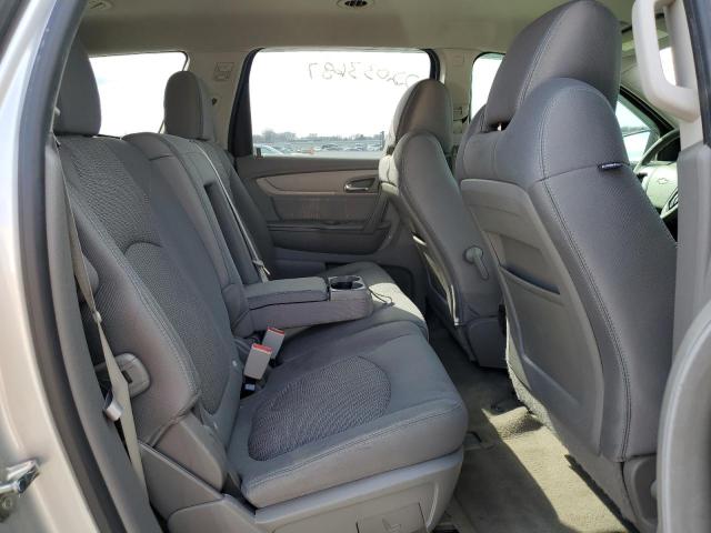 Photo 11 from auction – 2017 CHEVROLET TRAVERSE L with VIN 1GNKRFED3HJ198941