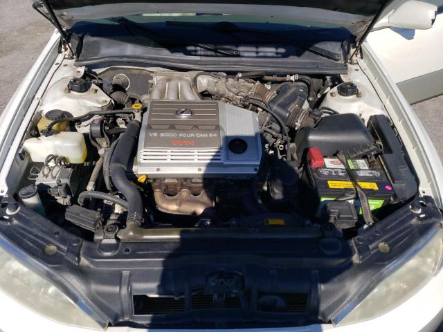 Photo 11 from auction – 2001 LEXUS ES 300 with VIN JT8BF28GX10340986