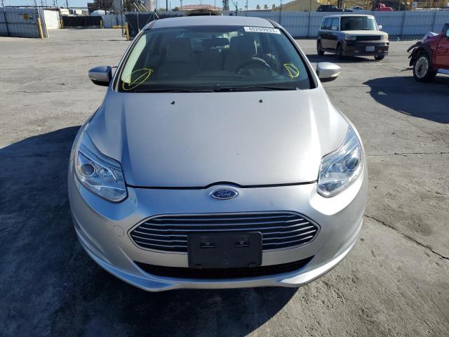 Photo 5 from auction – 2013 FORD FOCUS BEV with VIN 1FADP3R40DL263992