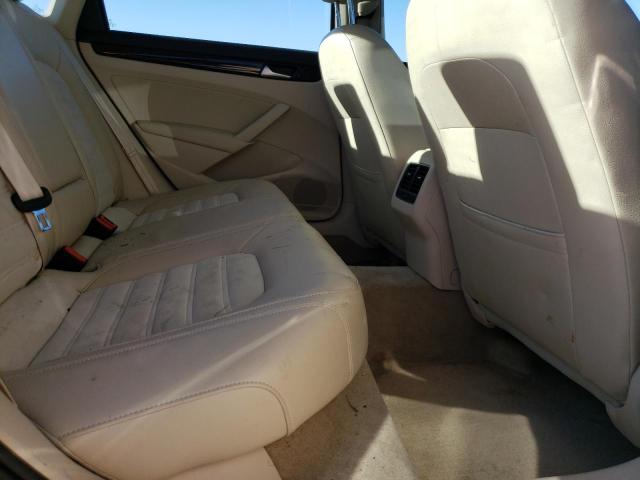 Photo 10 from auction – 2015 VOLKSWAGEN PASSAT SEL with VIN 1VWCV7A39FC022938
