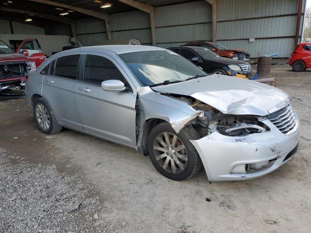 Photo 4 from auction – 2012 CHRYSLER 200 TOURIN with VIN 1C3CCBBG3CN307751
