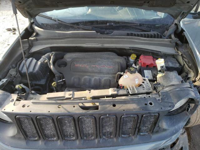 Photo 11 from auction – 2018 JEEP RENEGADE L with VIN ZACCJABBXJPH87176