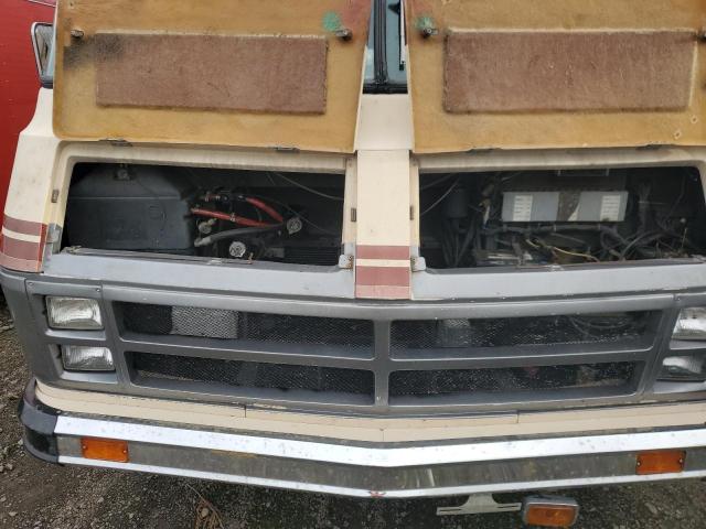 Photo 7 from auction – 1985 SOUT MOTORHOME with VIN 1GBJP37W9F3314852