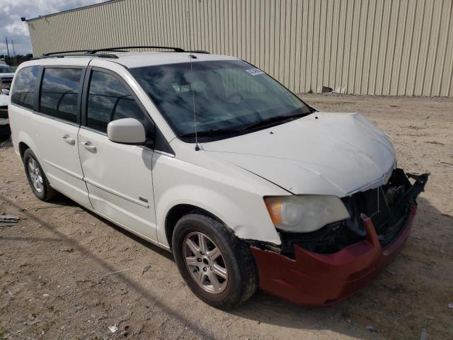 Photo 4 from auction – 2008 CHRYSLER TOWN & COU with VIN 2A8HR54P78R762748