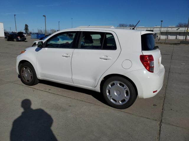 Photo 2 from auction – 2008 TOYOTA SCION XD with VIN JTKKU104X8J003752