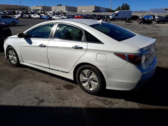 Photo 2 from auction – 2013 HYUNDAI SONATA HYB with VIN KMHEC4A41DA088168