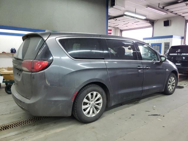Photo 3 from auction – 2019 CHRYSLER PACIFICA T with VIN 2C4RC1FG8KR597223