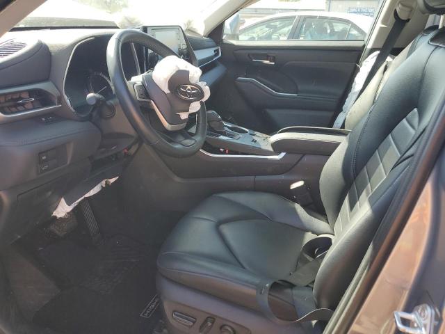 Photo 7 from auction – 2022 TOYOTA HIGHLANDER with VIN 5TDGZRAH4NS091565