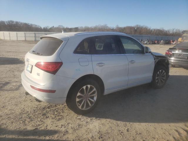 Photo 3 from auction – 2017 AUDI Q5 PREMIUM with VIN WA1C2AFP0HA081986