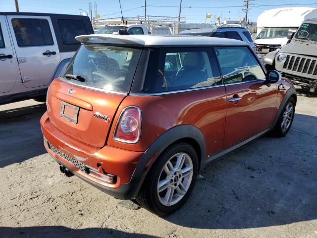 Photo 3 from auction – 2011 MINI COOPER S with VIN WMWSV3C57BTY12400
