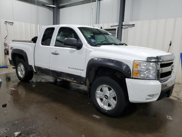 Photo 4 from auction – 2008 CHEVROLET SILVERADO with VIN 1GCEK190X8Z235666