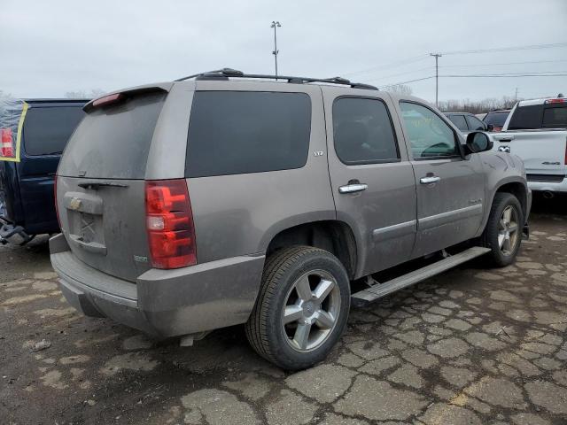 Photo 3 from auction – 2011 CHEVROLET TAHOE K150 with VIN 1GNSKCE00BR396112