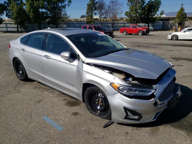 Photo 4 from auction – 2019 FORD FUSION TIT with VIN 3FA6P0RU6KR209246